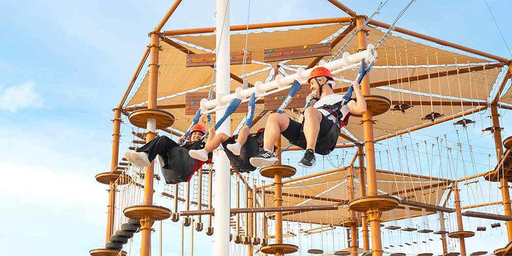 Don't Leave Without Trying the Giant Swing at Extreme Istanbul!